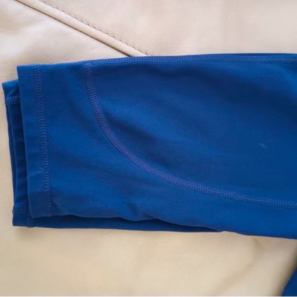 Fabletics leggings, Navy, Size S. - Picture 4 of 4